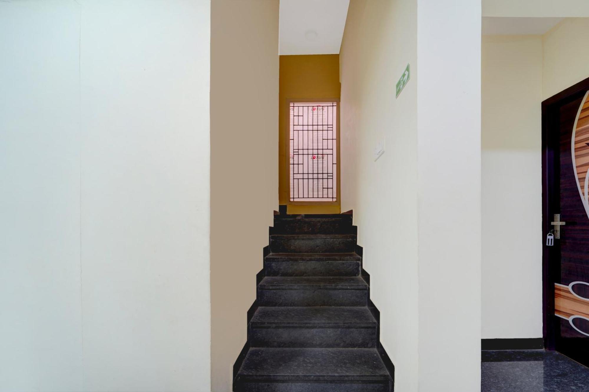 Super Hotel O Madurai Near Bus Stand Tallākulam Exteriör bild